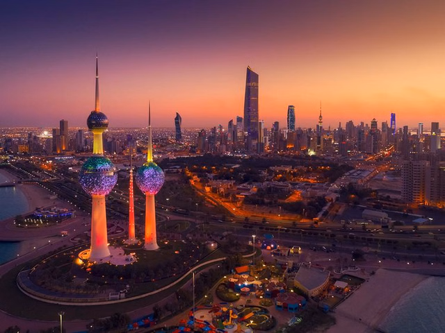Kuwait issues major amendments to citizenship law under new decree