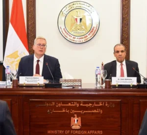 Egypt showcases energy, mining investment opportunities to foreign diplomats